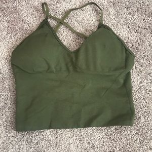 GIRLS WHO LIFT padded cropped tank size s/m